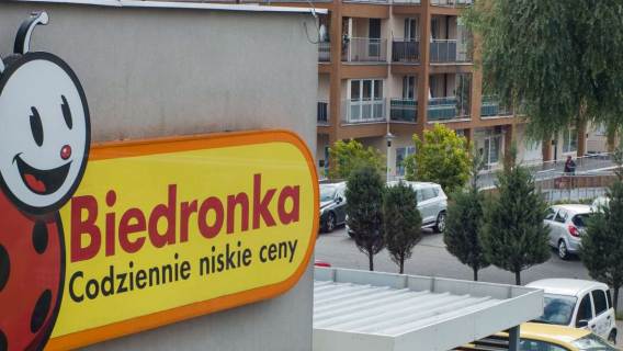 Logo sklepu Biedronka.