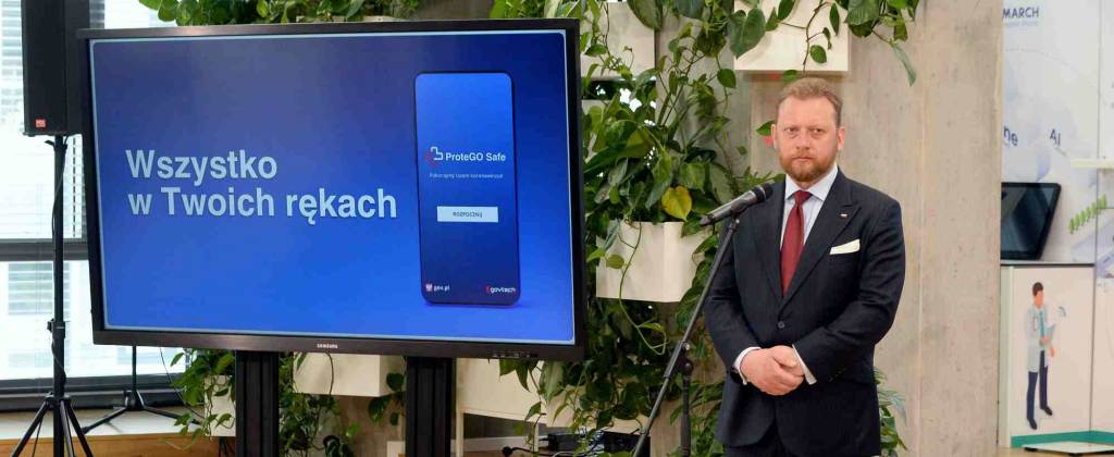 Łukasz Szumowski podczas konferencji prasowej dot. aplikacji ProteGo Safe.