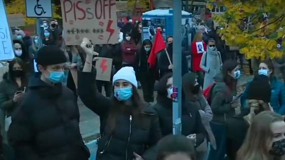 Protest kobiet przeciw zaostrzeniu prawa aborcyjnego